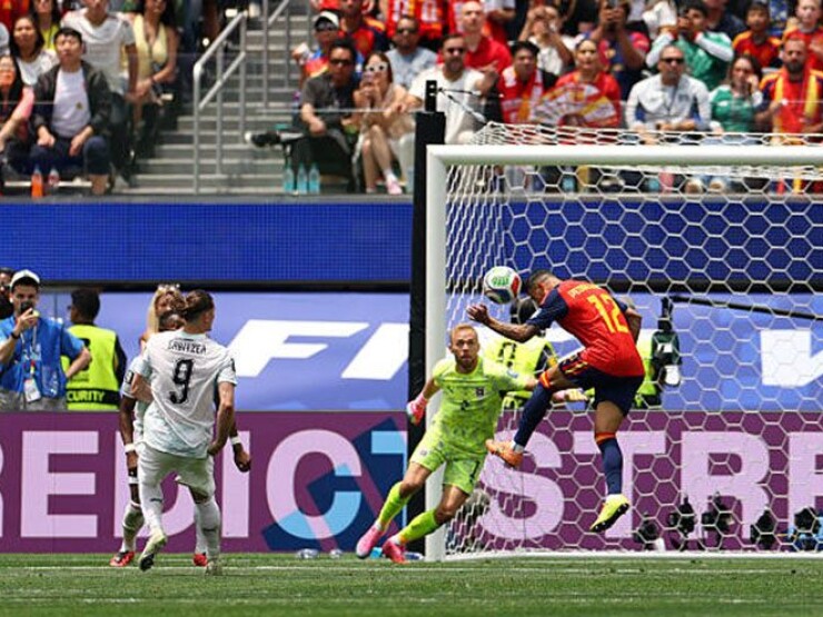 Trực tiếp bóng đá Tây Ban Nha - Áo: Cú đúp cho Oyarzabal & Cucurella (World Cup) (Hết giờ)