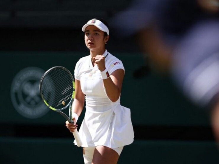 Mỹ nhân Philippines trở về nước như người hùng sau Wimbledon, đích thân Tổng thống tiếp đón