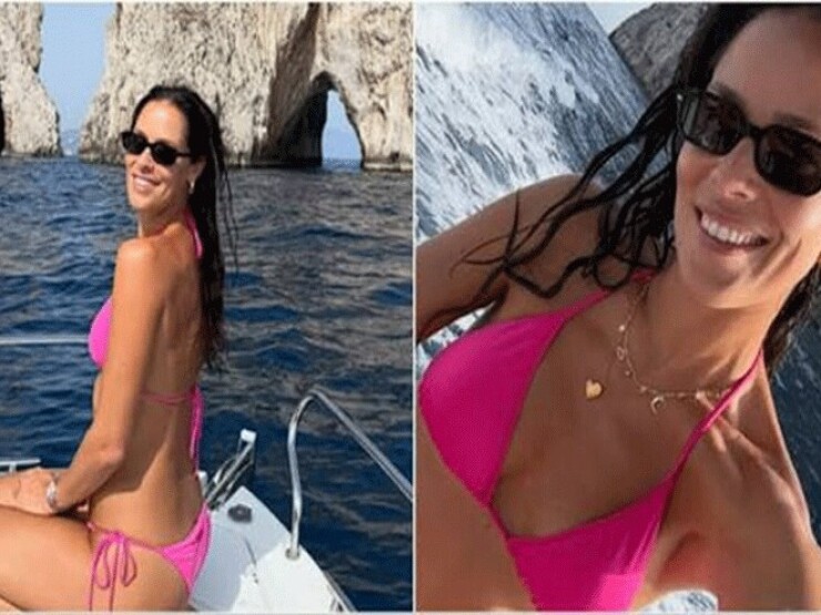 "Hoa khôi" tennis Ivanovic khoe vóc dáng vạn người mê với bikini hồng, hậu chia tay cựu sao MU