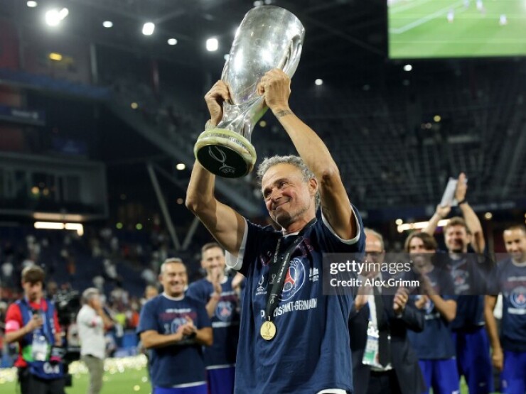 Enrique biến PSG thành "Cỗ máy chiến thắng": Đơn giản là không thể cản phá